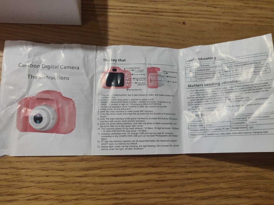 Câmara fotográfica e video para crianças + cartão 4GB