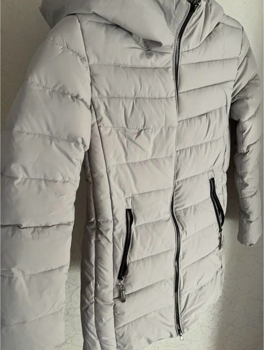 Жіноча куртка зимова