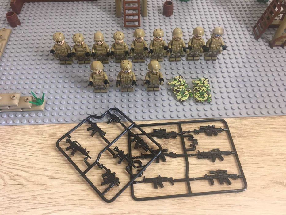 Набір Фігурки для Лего, військові 12 шт