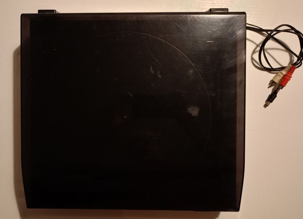 Gramofon JVC AL-E21BK