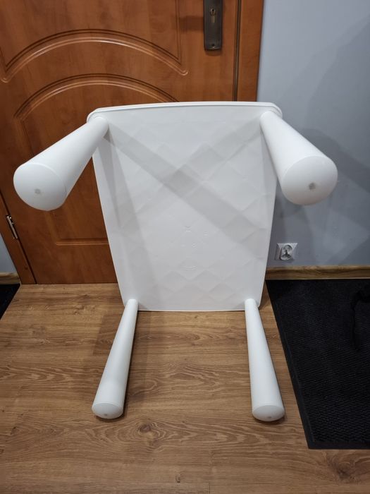 Stolik ikea Mammut Biały