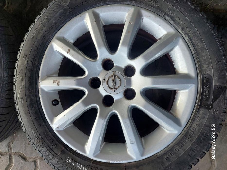 Jantes Opel  R16 Com Pneus 205/55 Furação 5X110