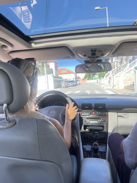 Carro em Muito Bom estado