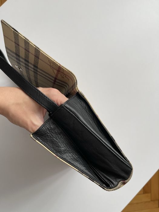 Piękna torebka na ramie Burberry