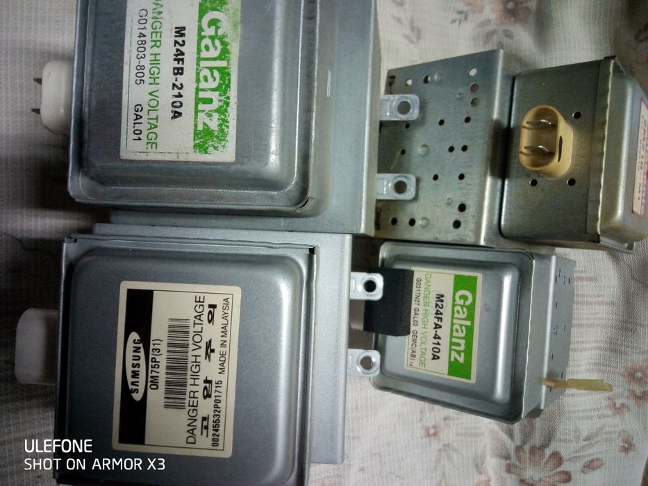 Деталі до мікрохвильовки