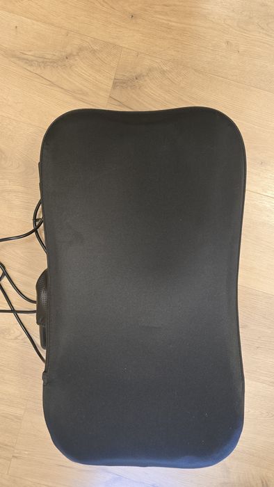 Масажер для шиї та спини