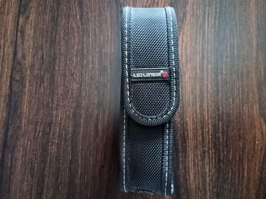 Pokrowiec latarki LED lenser