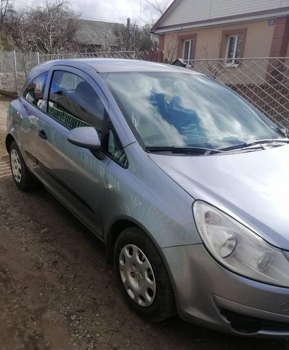 Продам Опель- корса D 1.2