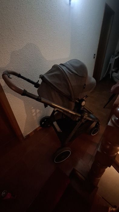 Carrinho bebé confort