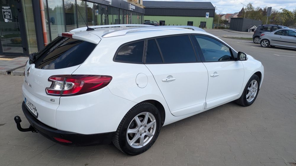 Автомобіль Renault Megane 3 1.5 dCi 2013 White 188тис км Безключовий доступ Рено Меган III