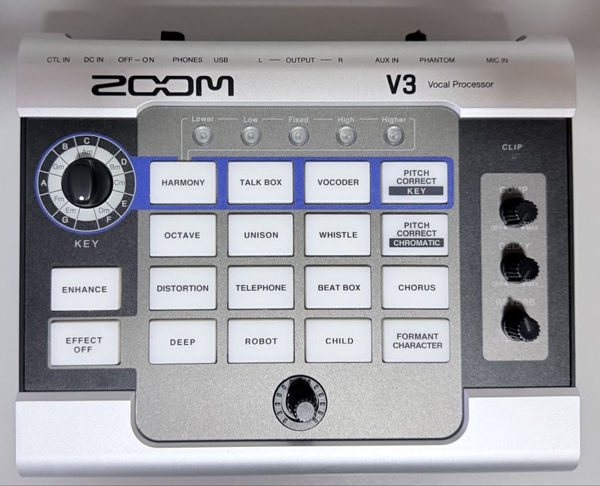 Vendo pedaleira de voz Zoom V3