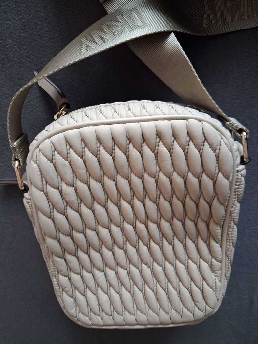 Torba DKNY Gigi Crossbody Bag