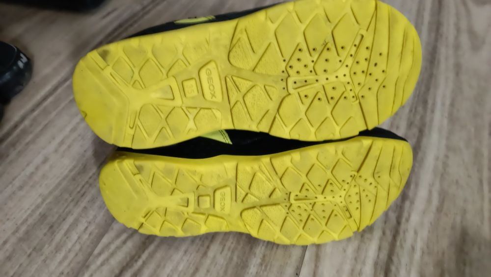 Zimowe buty Geox r.35