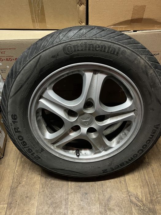 Диски орігальні Mitsubishi r16