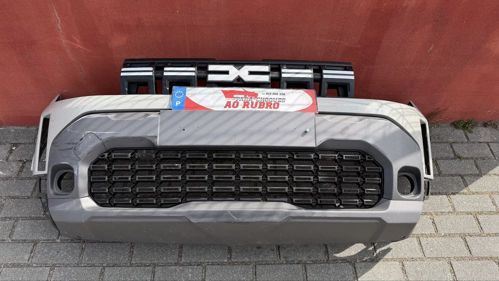 Parachoque dacia duster 2024