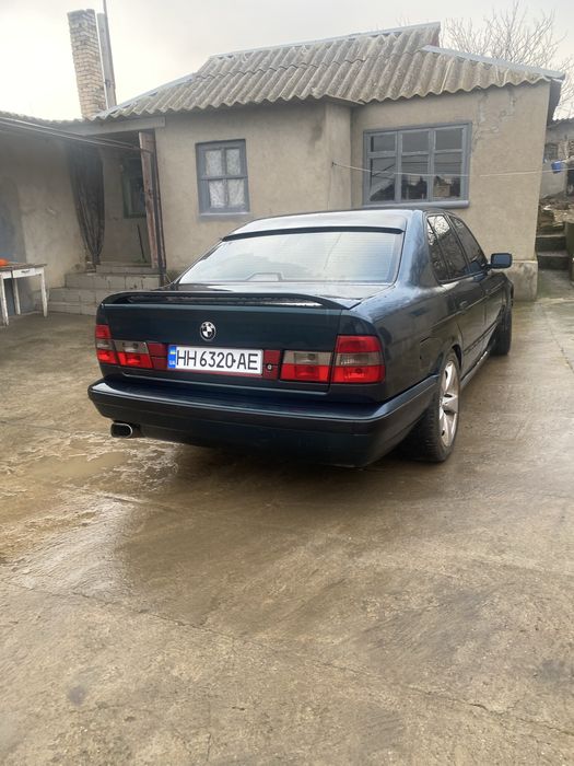 Продам bmw e34 1995г рестовая