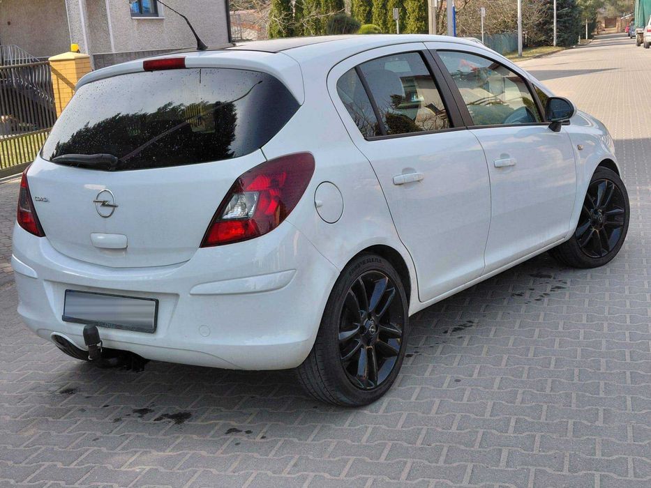 FAJNA Corsa =COLOR EDITION= black&white BENZYNA 5 drzwi! Zamiana