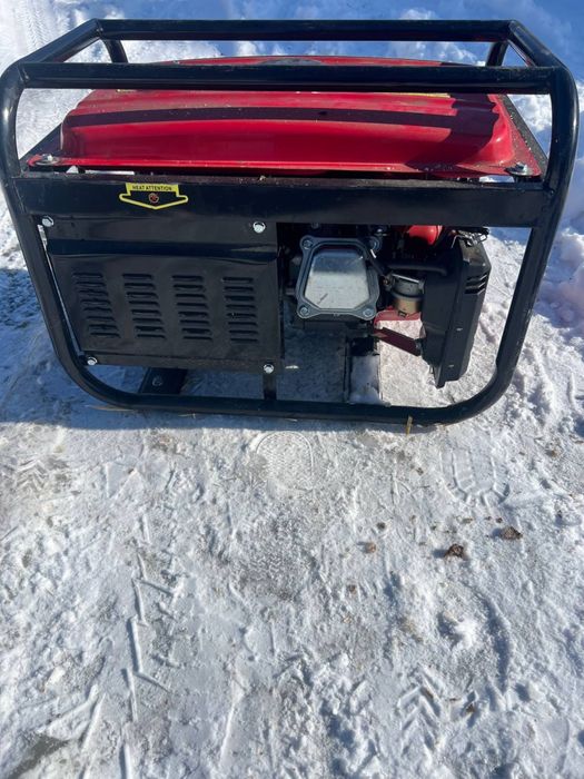 Продам генератор HÜTTENBERG