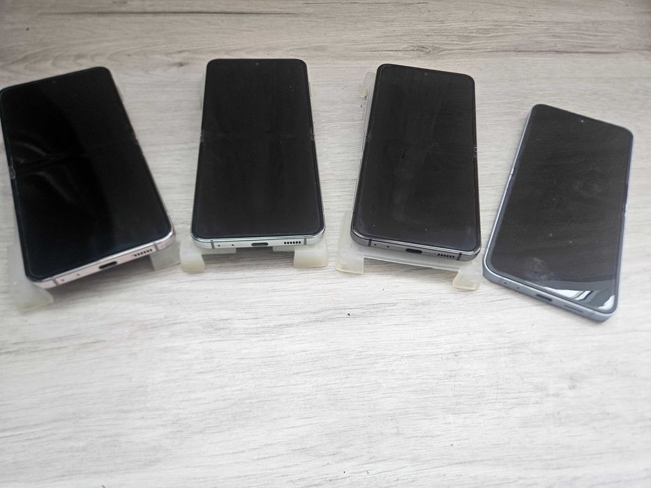 Samsung Flip 5 /6  модуля оригинал