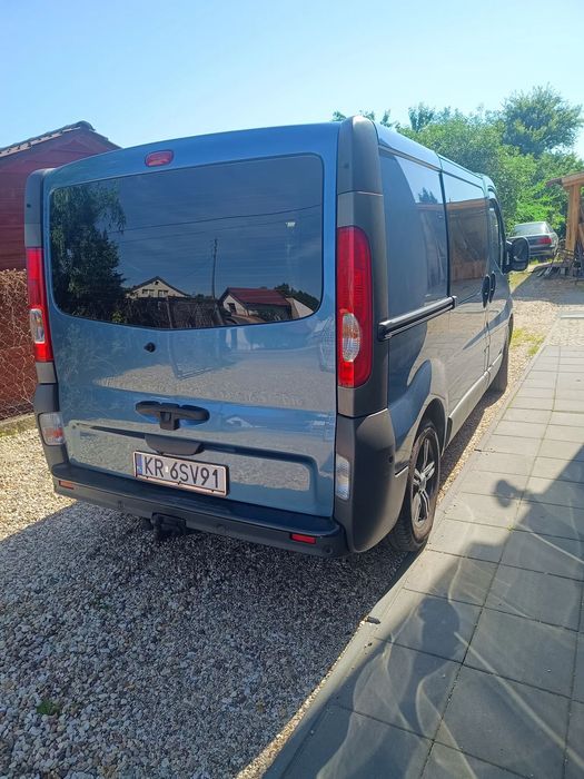 Opel vivaro  samochod opel vivaro  automat zadbany sprawny