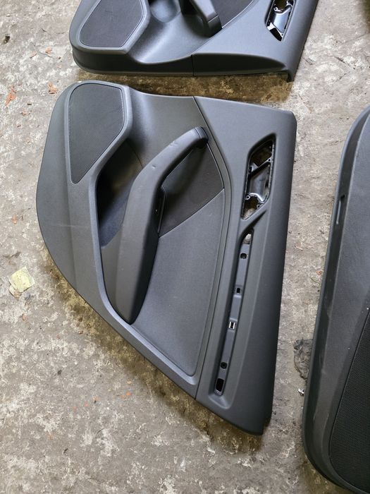 Boczki drzwi Tapicerka Audi A3 8V Sportback komplet
