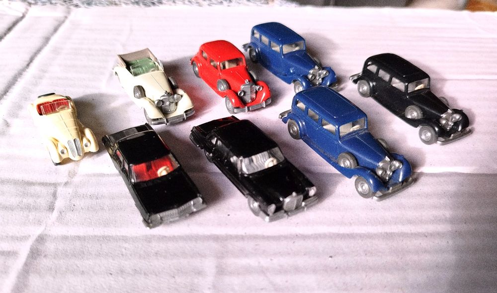 Auta pod makietę w skali H0