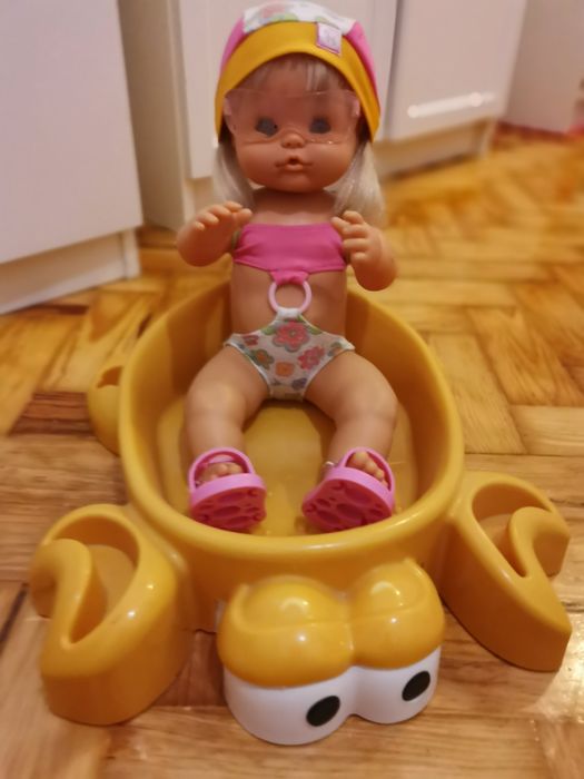 Nenuca praia em óptimo estado