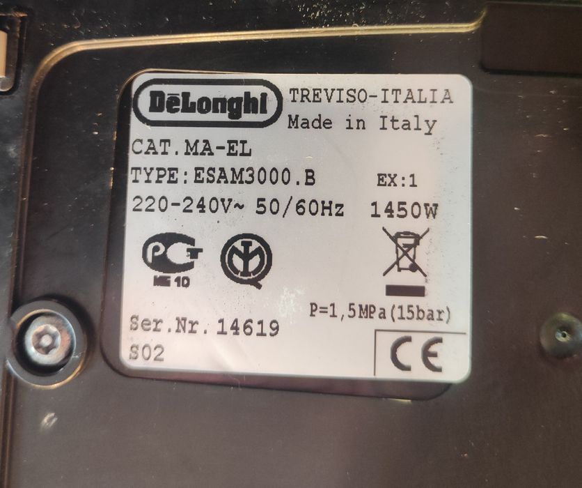 Ekspres DeLongi Magnifica ESAM3000