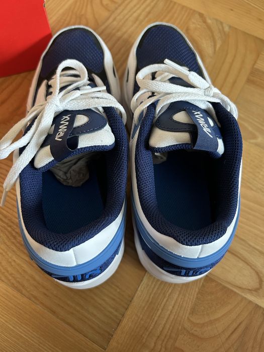 Buty sportowe Nike Air Max Bolt 38 niebieskie