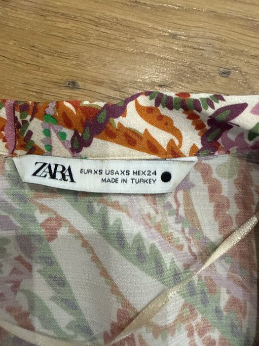 Komplet ze spodenkami Zara xs