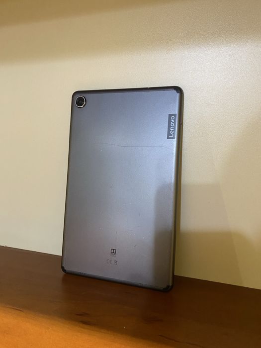 Планшет lenovo Tab M8 2/32