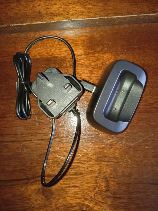 Продам телефон новий