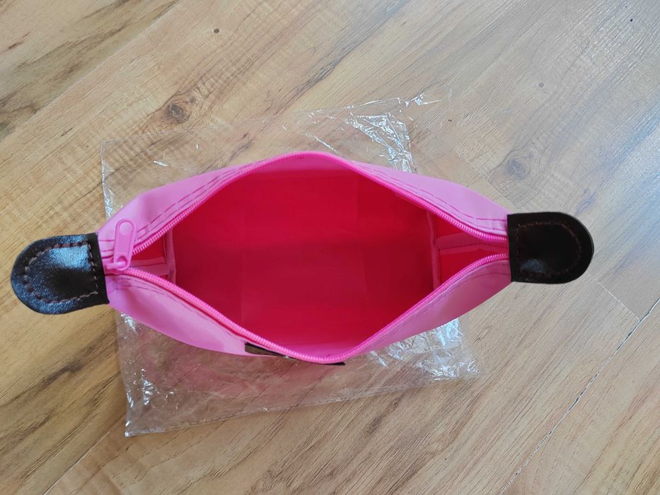 Kosmetyczka materiałowa