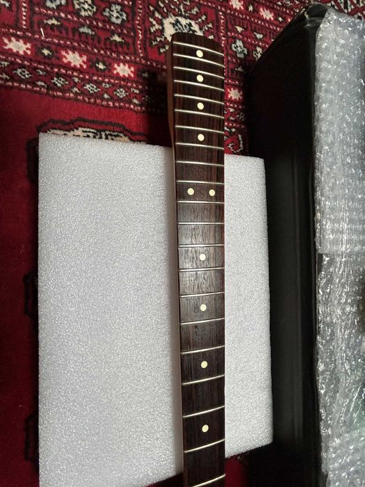 Fender Stratocaster MIM 1992 MN2 Olympic White / Early Ensenada / 3,3 kg