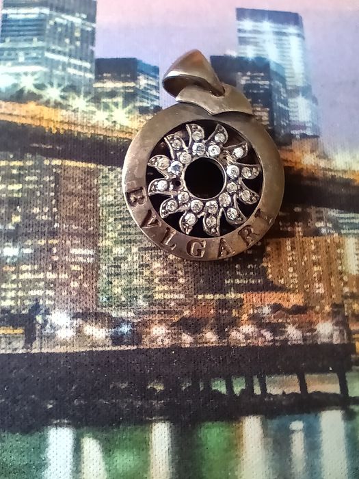 Серебряный кулон Bvlgari