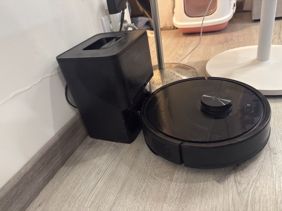 Roborock Q7 TF+ (10.000 Pa) C/ Estação Esvaziamento Automático - Como Novo