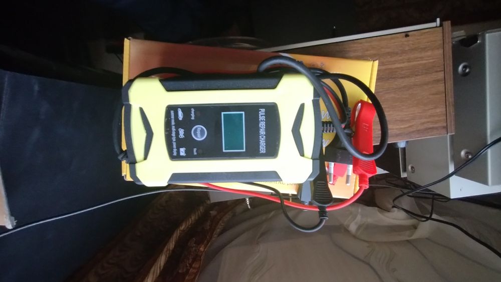 Преобразователь інвертор+зарядное устройство.