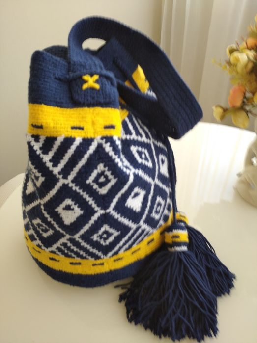 Сумка-бочонок. Ручная работа