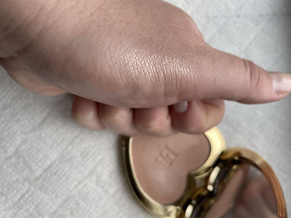 Продам помаду бальзам Patricia Ledo тон 02