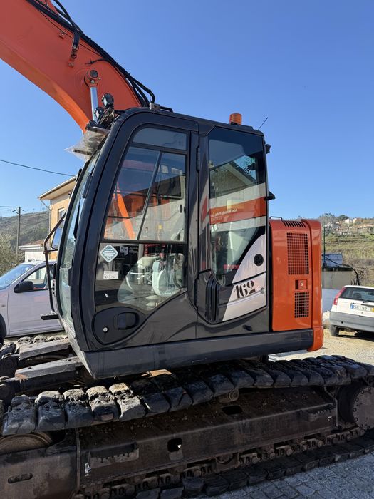 Hitachi 135 us  2016