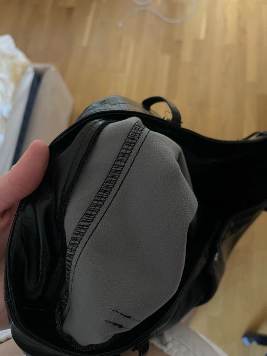 Шкіряні штани від Boohoo by kourthey Kardashian