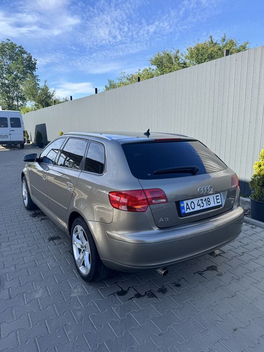 Audi a3 8P 2006рік 1.6mpi автомат