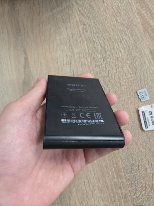 PlayStation TV + SD2Vita + 64 GB SD