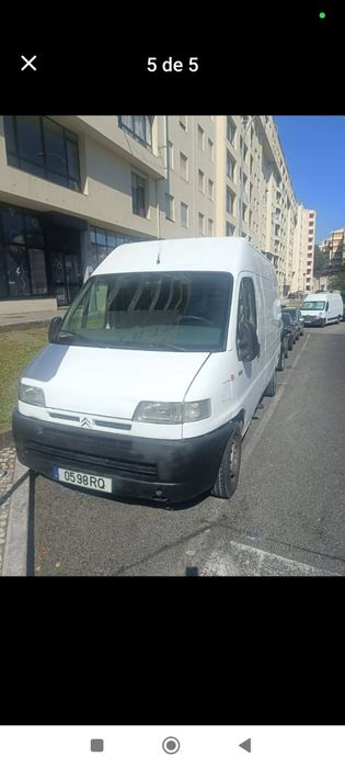 aAluguer de carrinhas sem motorista