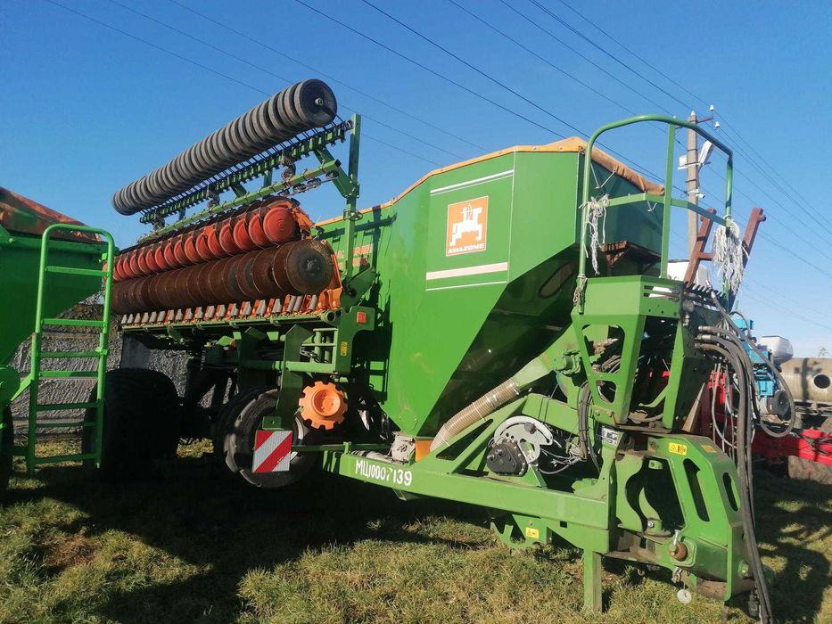 Сівалка суцільного висівк пневматична CITAN 9000