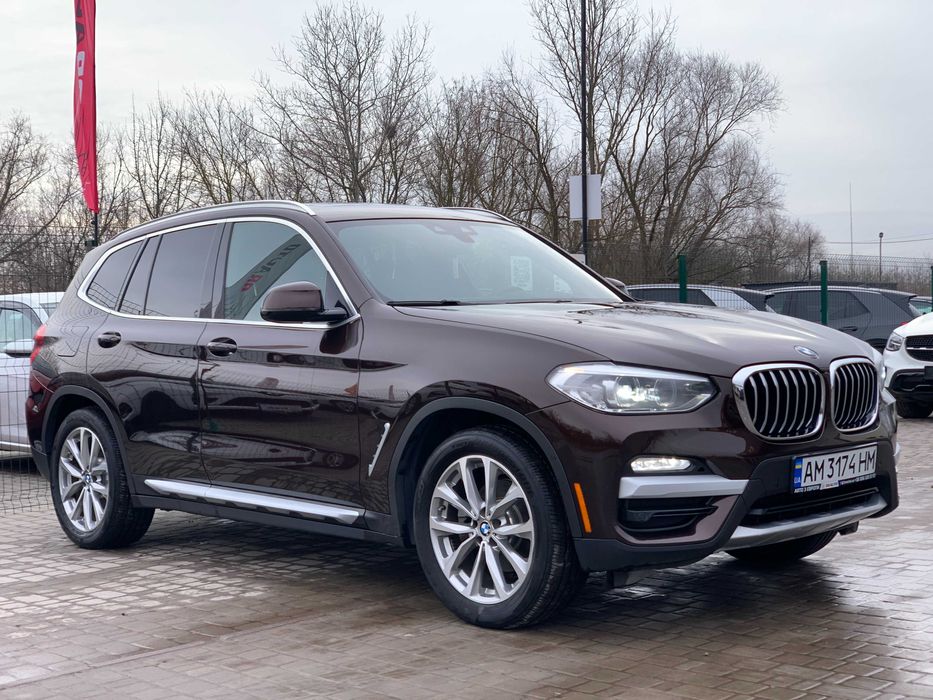 BMW X3 2018 2.0 бензин