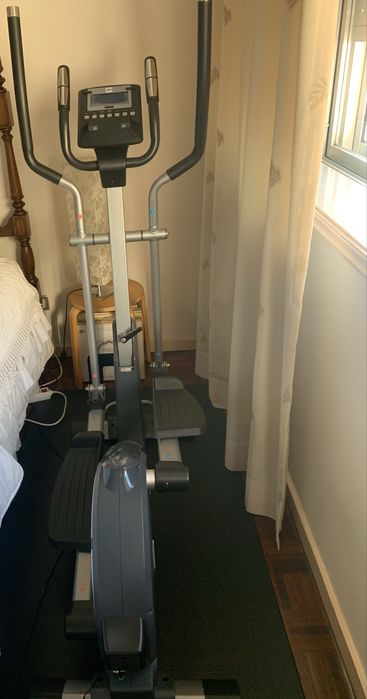 Bicicleta elíptica BH Fitness EasyStep Dual