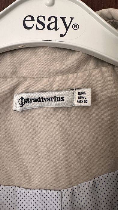 Укорочений тренч Stradivarius