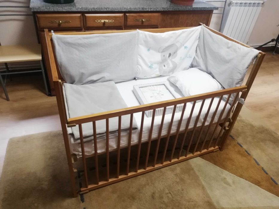 cama infantil com jogo de roupa de cama