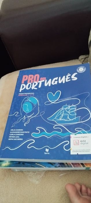 Vende se livros 1.2 do ensino profissional